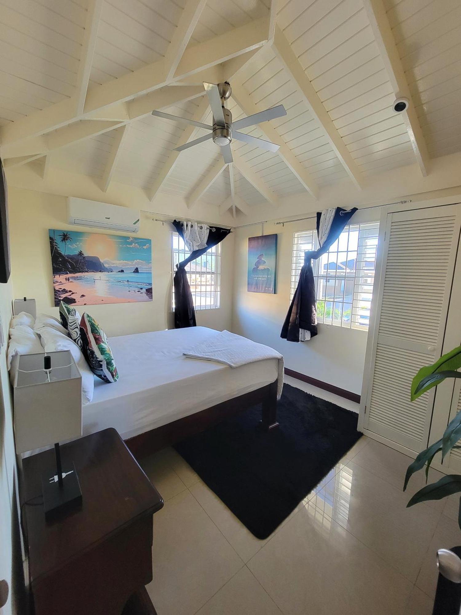 The Surada Bay 2 Bedrooms Apartment Old Harbour